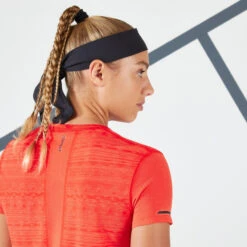 Artengo Women's Lightweight Tennis T-Shirt Ultra Light 900 -Tennis Squash Shop k1aed0fd294e45a803921000aa762b94d