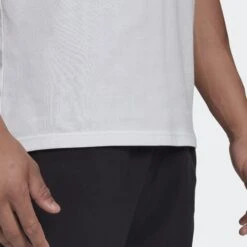 ADIDAS Thiem Graphic Tee -Tennis Squash Shop kab3369168f40d9eb6c7f5cb0d428e8b0